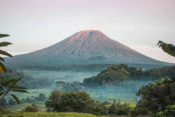Travelers enjoying a Bali Tour Highland Escape