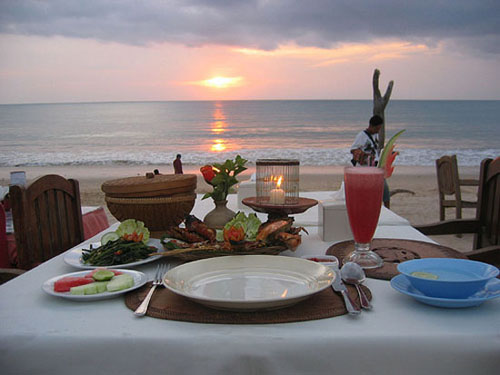 Romantic Bali Beach Dinner