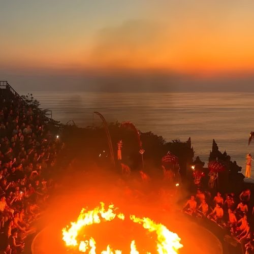 Sunset Kecak Fire Dance Uluwatu Temple Tour