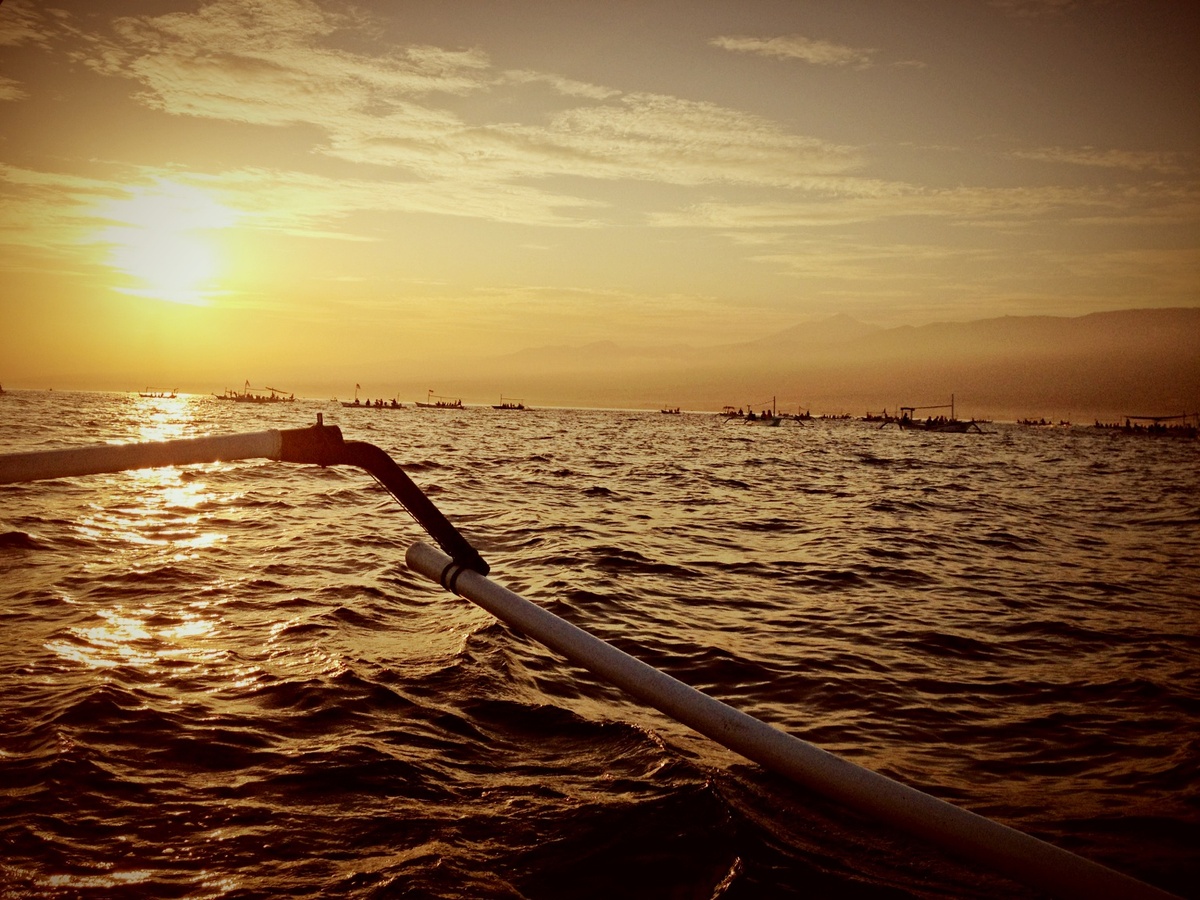 Bali Tour Lovina Sunrise