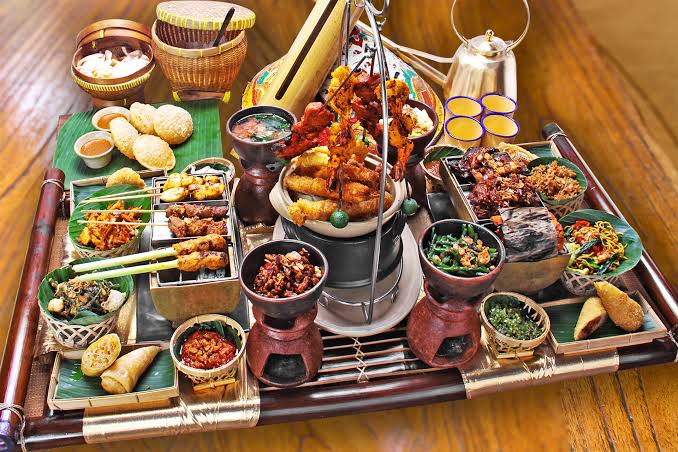 Traditional Balinese dishes during a Bali Tour Food Experience